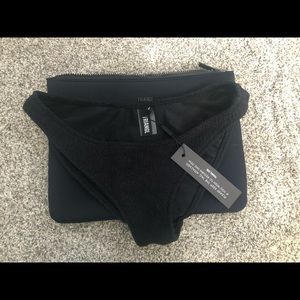 Medium size MACI-PRENE bottoms from triangl.